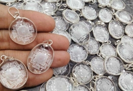 Shree Yantra in Sphatik (Crystal)